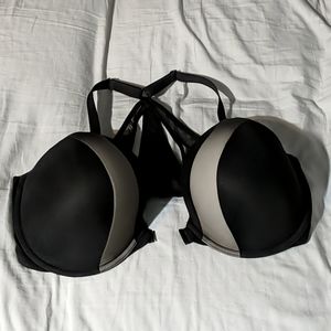 Victoria's secret perfect shape front clasp bra